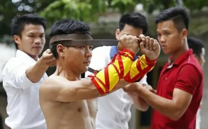 Chuyên gia Hotspot Matrix phân tích: 5 gian hàng quốc tế trên sàn và marketing video